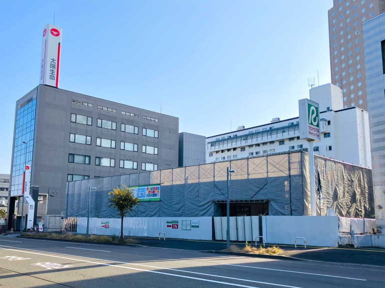 JR新札幌駅前店