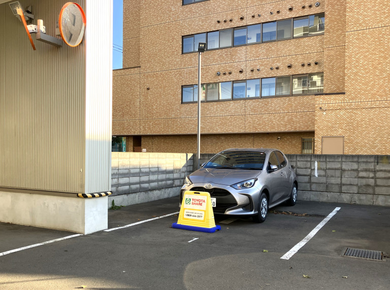 南13条石山通店ステーション